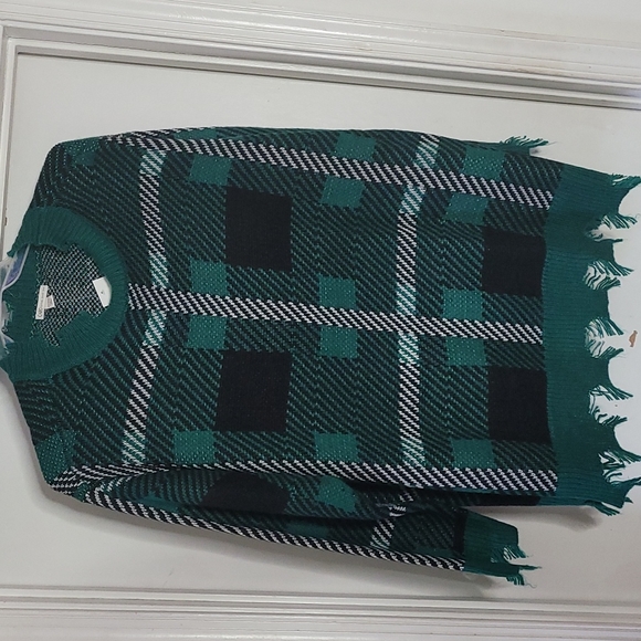 NWT Cato's sweater - Picture 1 of 3